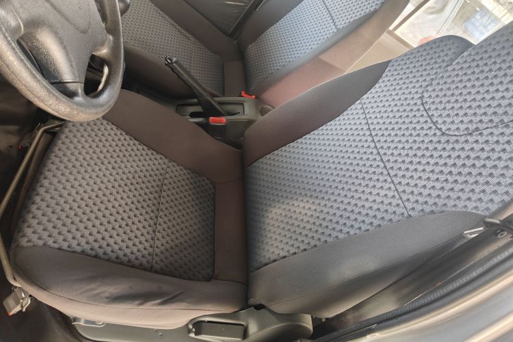 五菱汽车 五菱之光 2023款 1.5L 实用型 5/7座中控内饰7001