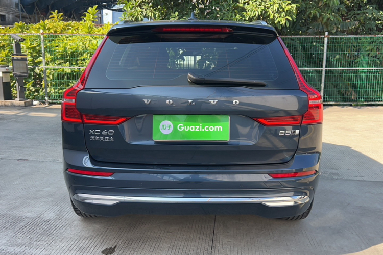 沃尔沃XC60 2023款 B5 四驱智逸豪华版车身外观6005