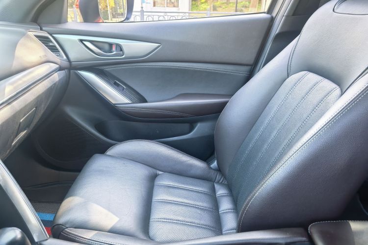 马自达CX-4 2016款 2.0L 自动两驱蓝天品位版局部细节41