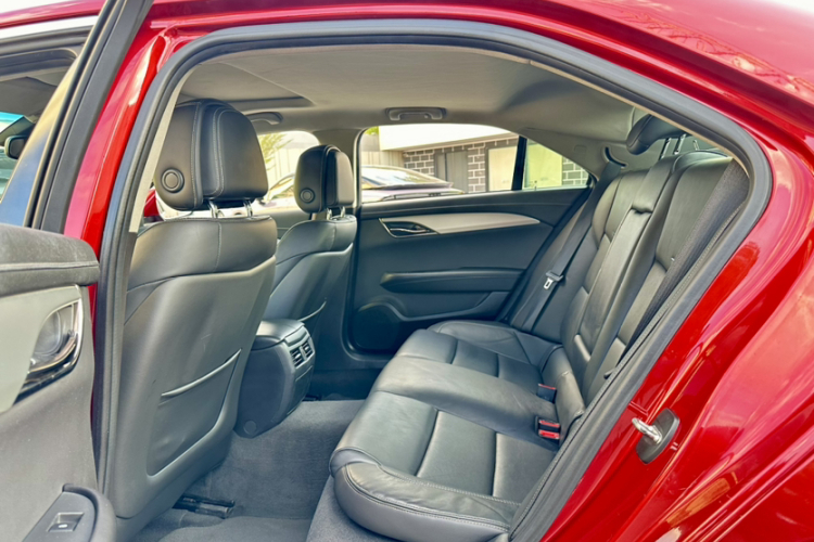 凯迪拉克ATS-L 2016款 28T 时尚型中控内饰7012