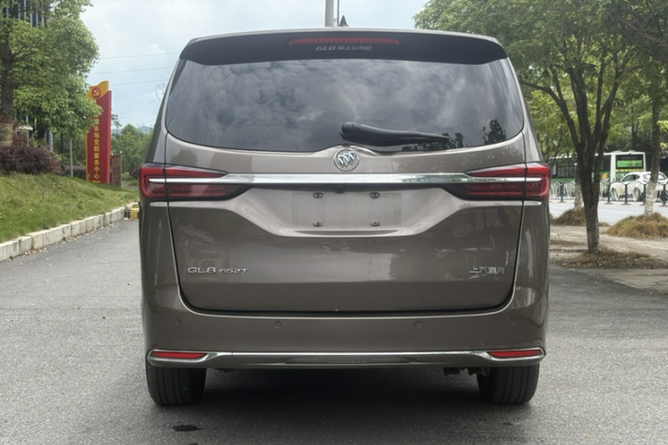 别克GL8 2021款 陆上公务舱 652T 豪华型车身外观6005