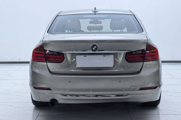 宝马3系 2014款 320Li 时尚型车身外观6009