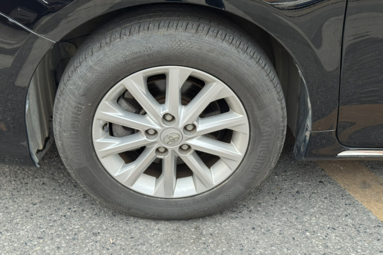 丰田 凯美瑞 2013款 2.0G 舒适版车身外观6008