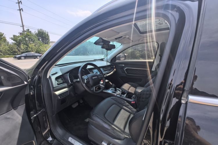 哈弗H6 2021款 1.5T 自动冠军版中控内饰7004