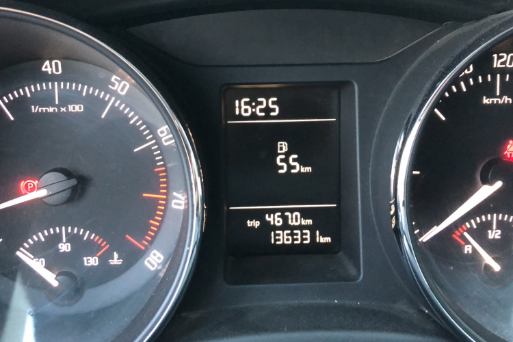 斯柯达 速派 2013款 1.4TSI 手动绅仕版中控内饰15