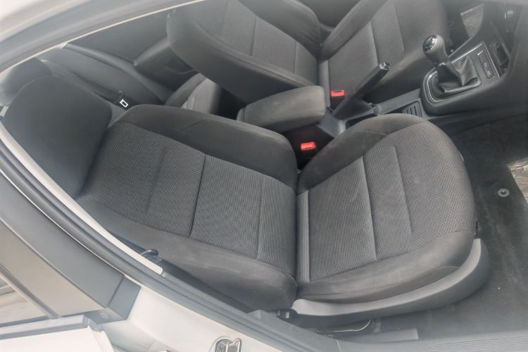 大众 2019款 宝来·传奇 1.5L 手动时尚型 国VI局部细节41