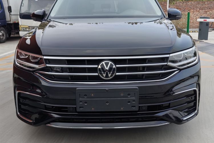 大众 途观L 2023款 330TSI 自动两驱R-Line越享版车身外观6001