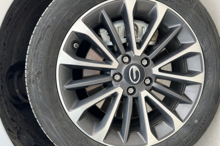 广汽传祺 2023款 影豹H 高能混动版车身外观6007