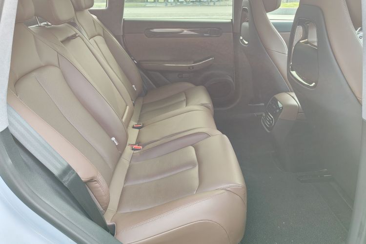 零跑汽车 零跑C01 2023款 增程 316 智享版中控内饰7005