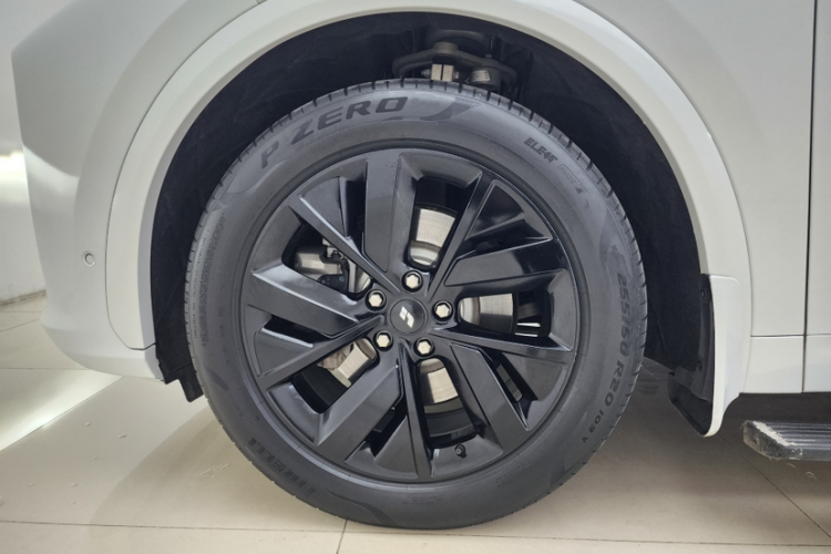 理想汽车 理想L7 2023款 Pro车身外观6002