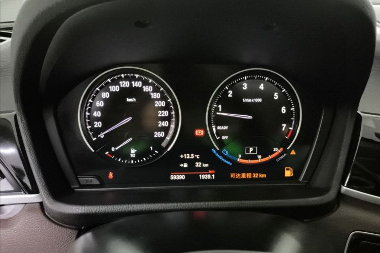 宝马X1 2021款 改款 sDrive25Li 领先型中控内饰15