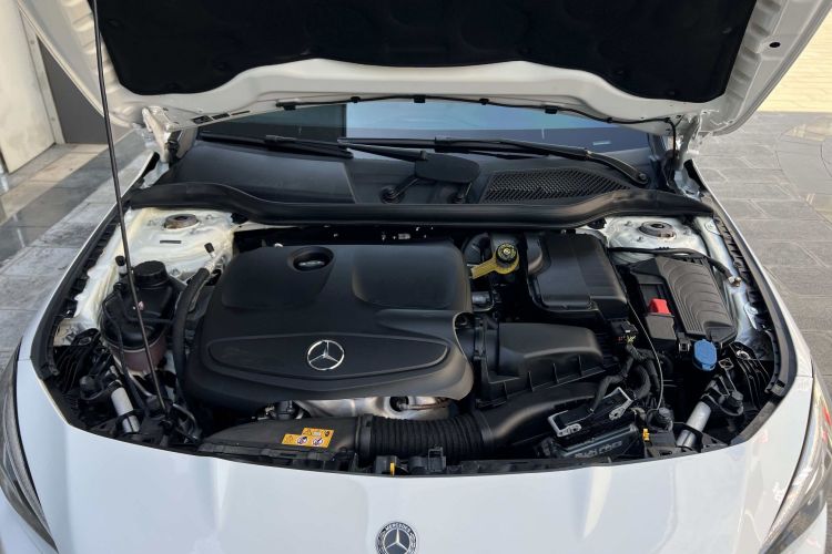 奔驰CLA 2019款 CLA 200 时尚型局部细节24