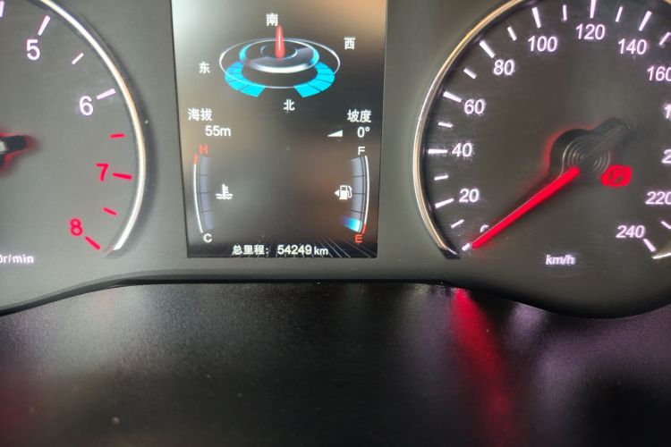 比亚迪 宋MAX 2018款 1.5T 自动智联精英型 6座中控内饰15