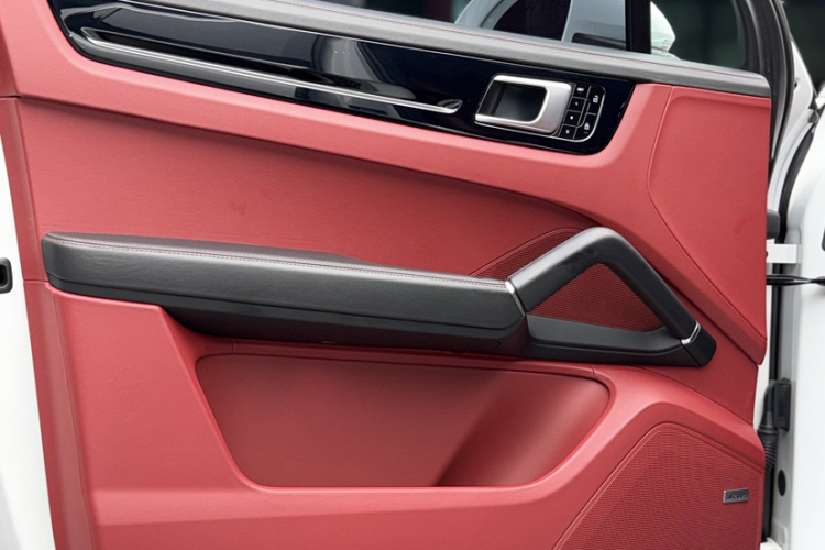 保时捷 2019款 Cayenne 3.0T中控内饰7007