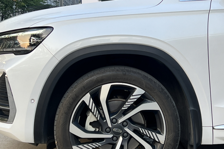 吉利汽车 星越L 2021款 2.0TD DCT EVO两驱智尊型车身外观6004