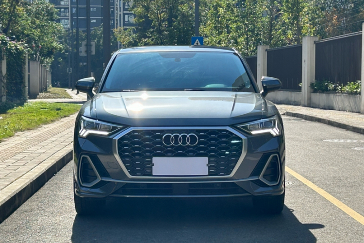 奥迪Q3 Sportback 2020款 40 TFSI 时尚型车身外观6002