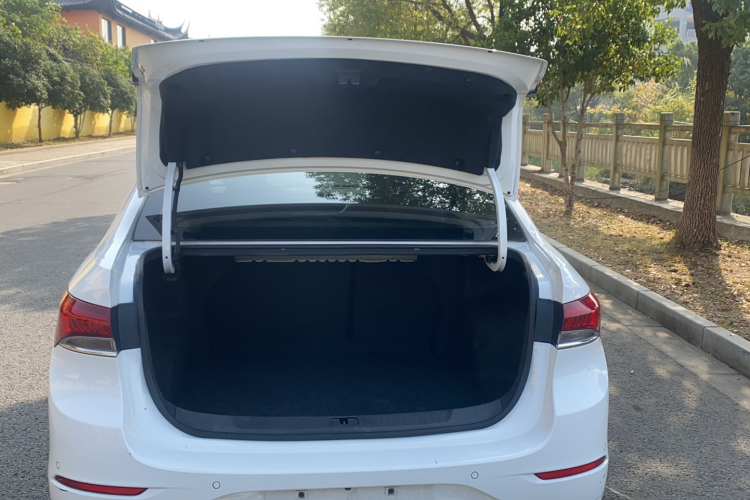 别克 英朗 2019款 18T 自动互联精英型 国VI局部细节23