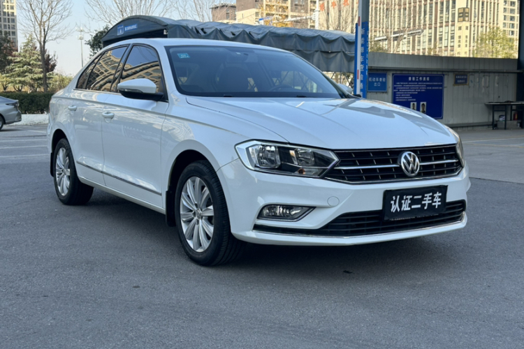 大众 宝来 2016款 1.6L 自动舒适型车身外观6004