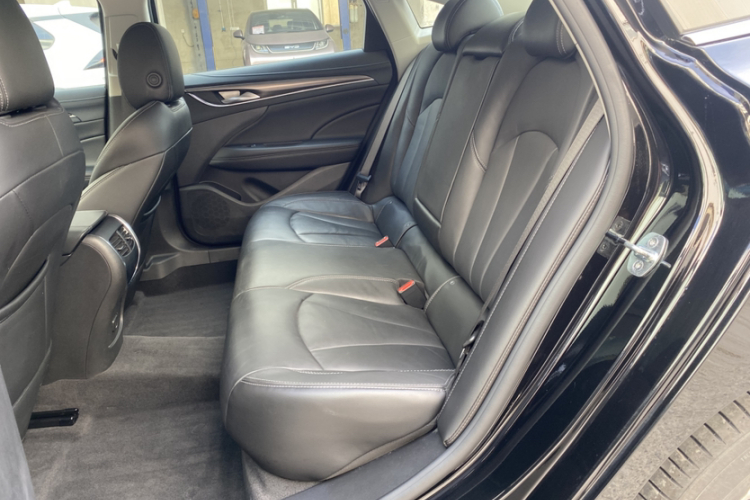 别克 君越 2022款 552T 豪华型中控内饰7003