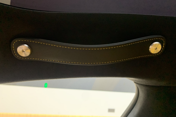 小米汽车 小米SU7 Ultra 2025款 Ultra中控内饰7011