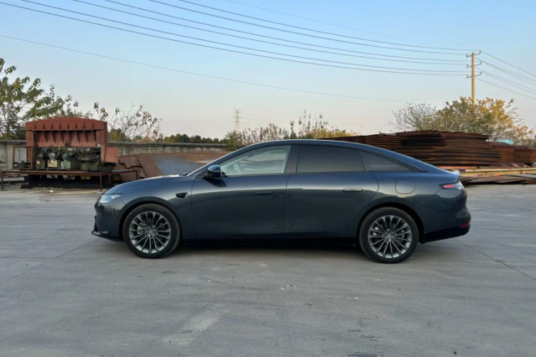 零跑汽车 零跑C01 2024款 增程 216尊享版车身外观6004