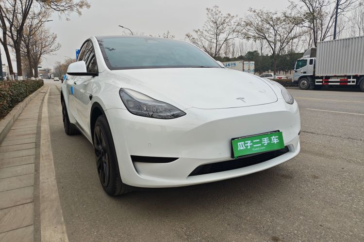 特斯拉 Model Y 2022款 改款 后轮驱动版车身外观6002