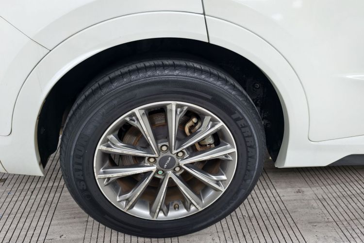 捷途X70 2020款 1.5T 手动畅行版 5座车身外观6008