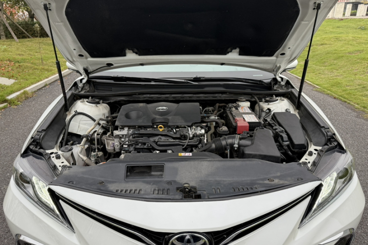 丰田 凯美瑞 2021款 2.0G 豪华版中控内饰7008