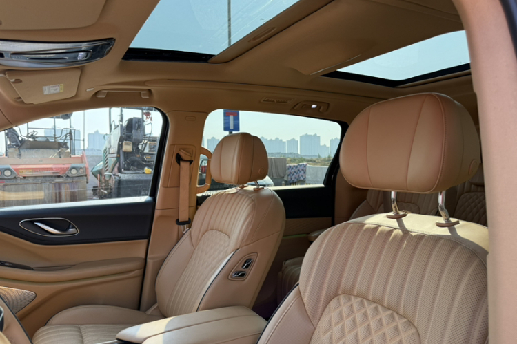 岚图汽车 岚图梦想家 2022款 低碳版 梦+智享包局部细节57