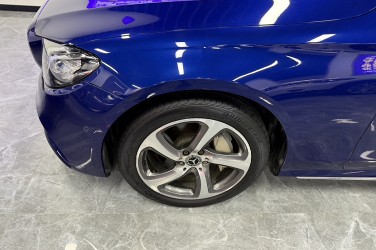 奔驰E级 2018款 E 300 L 运动时尚型车身外观6012