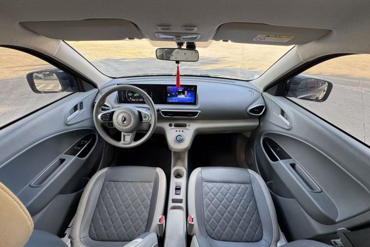 欧拉白猫 2020款 401km 长续航型中控内饰7003