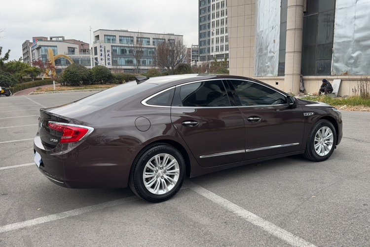 别克 君越 2018款 20T 精英型车身外观6006