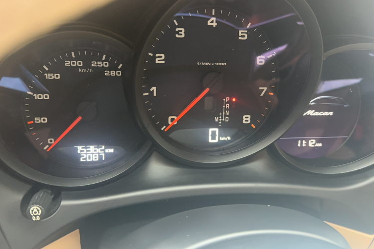 保时捷 2017款  Macan 2.0T中控内饰15