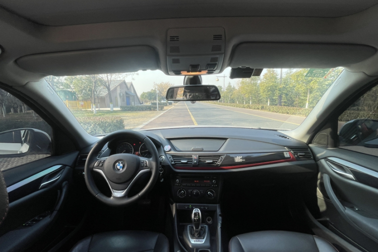 宝马X1 2015款 sDrive18i 时尚晋级版中控内饰7003