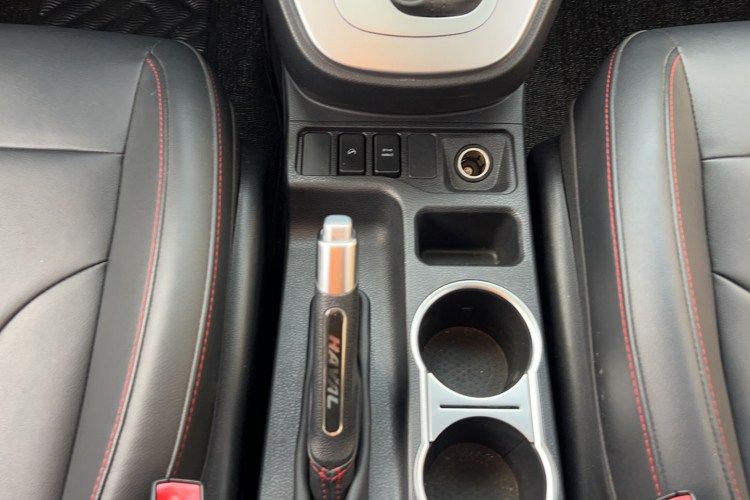 哈弗M6 2018款 改款 1.5T DCT两驱精英型中控内饰7012