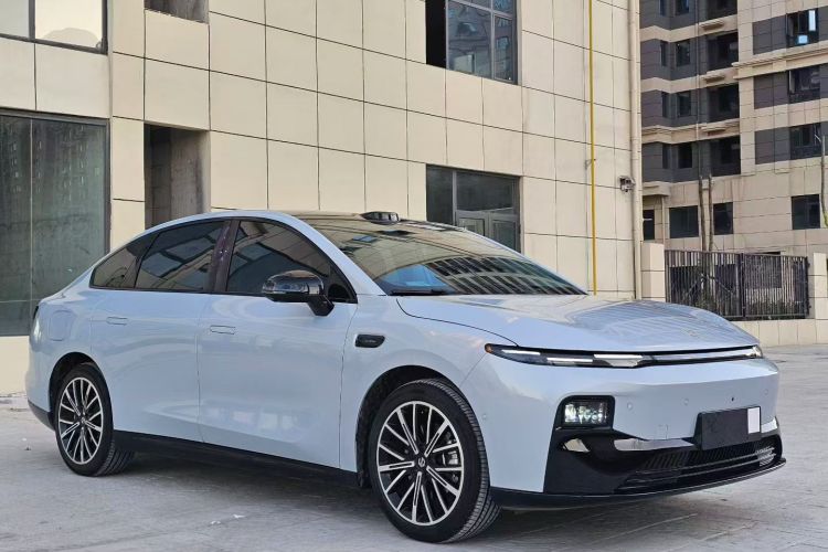 零跑汽车 零跑B01 2025款 650激光雷达版车身外观6005