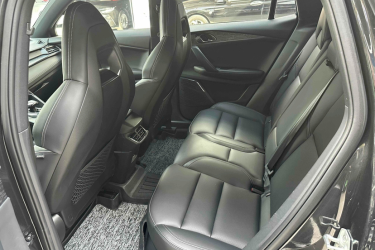 领克06 2020款 1.5T 劲Pro中控内饰7008