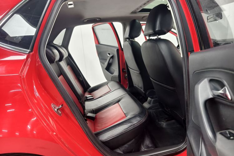 大众 Polo 2016款 1.6L 自动舒适型中控内饰7009