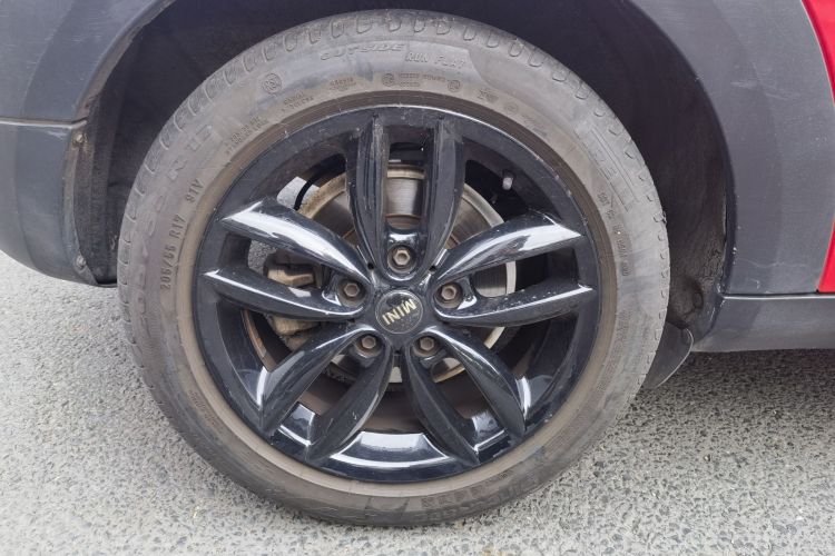 MINI Countryman 2011款 1.6L COOPER Fun车身外观6008