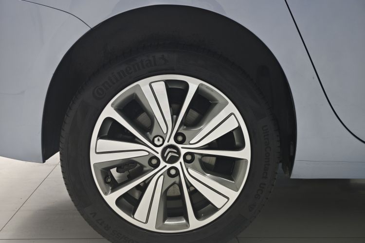 雪铁龙 C4 PICASSO 2015款 Grand 1.6T 豪华型 7座局部细节9002