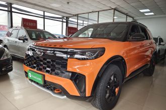 福特 探险者 2024款 2.3T EcoBoost 昆仑巅峰版 7座