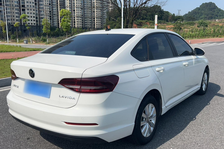 大众 朗逸 2022款 1.5L 自动风尚版车身外观6005