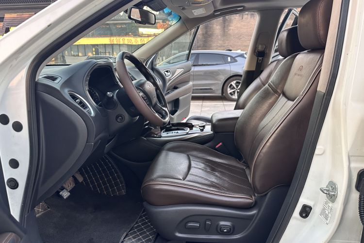 英菲尼迪QX60(进口) 2014款 3.5L 四驱全能版中控内饰7003
