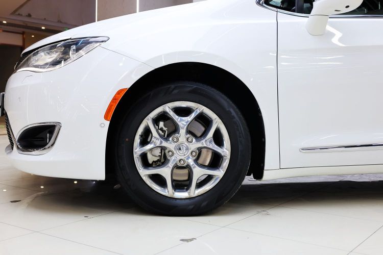 克莱斯勒 大捷龙(进口) 2017款 3.6L 尊享版车身外观6010