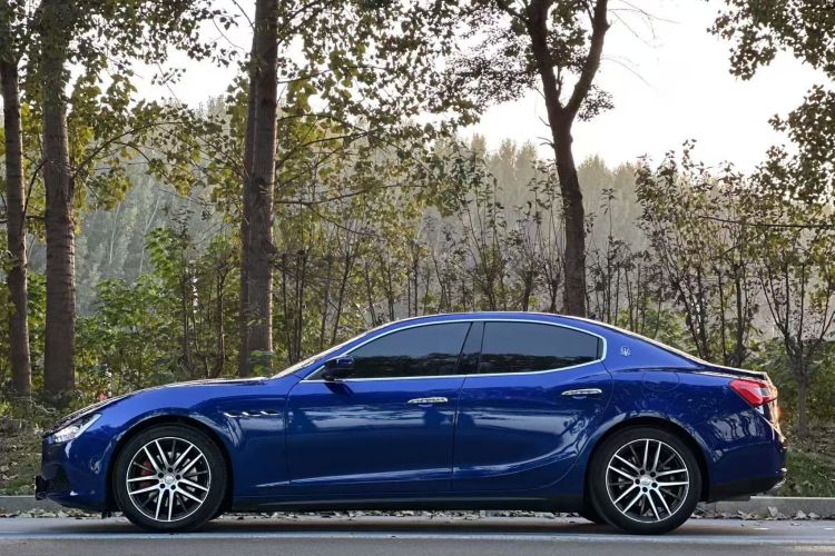 玛莎拉蒂 Ghibli 2017款 3.0T 标准版车身外观6008