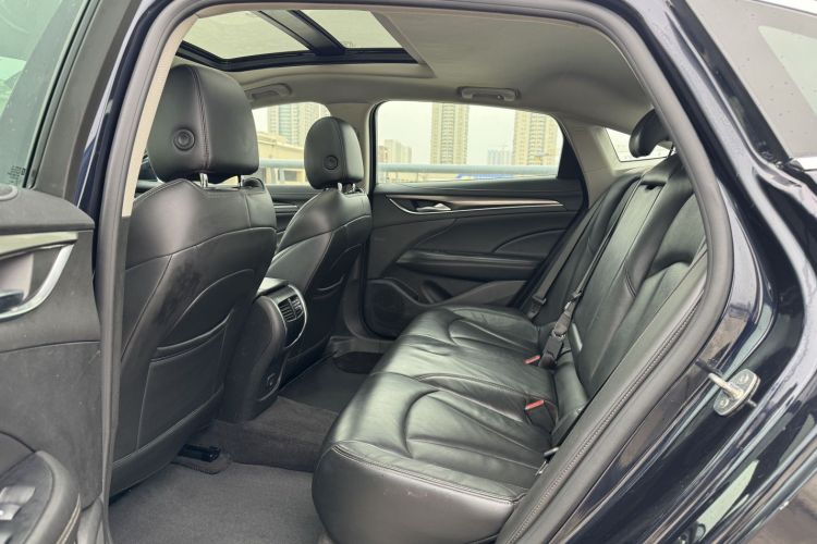 别克 君越 2021款 552T 豪华型中控内饰7003