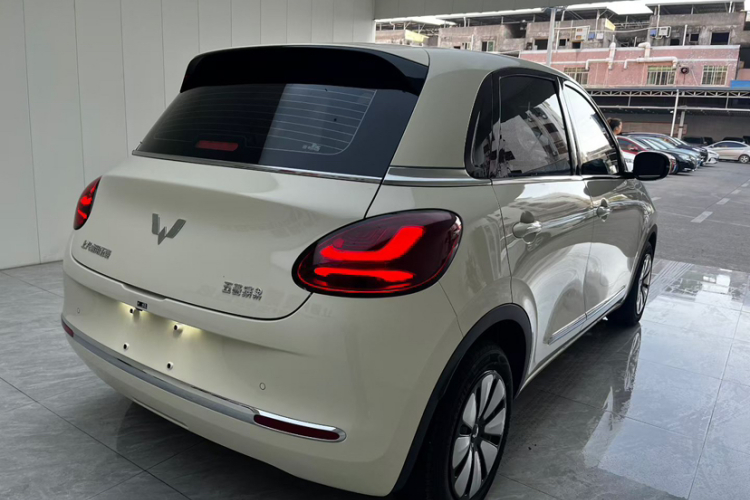 五菱汽车 五菱缤果 2025款 333km 悦享款车身外观6006