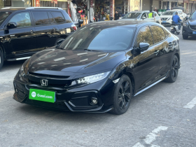 本田 思域 2021款 HATCHBACK 220TURBO CVT潮酷控