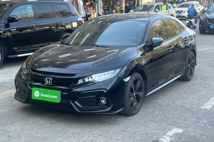 本田 思域 2021款 HATCHBACK 220TURBO CVT潮酷控车身外观1