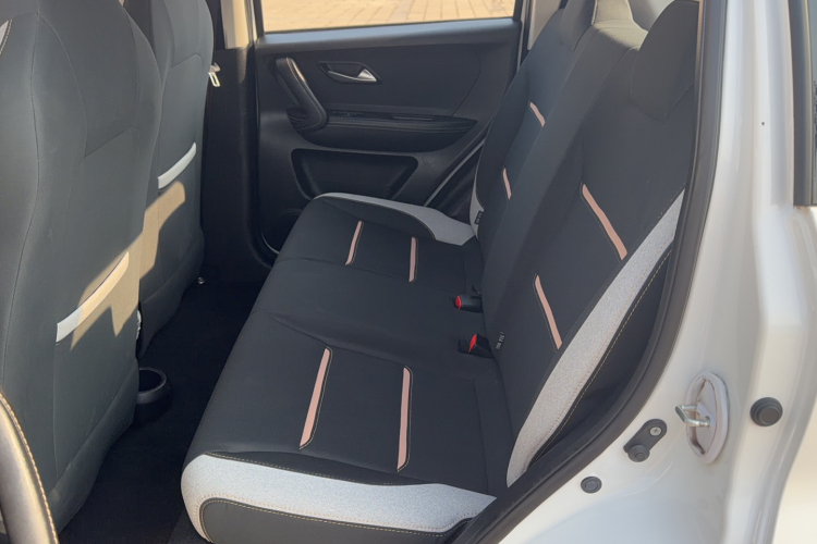 思皓 花仙子 2021款 200km 经典型中控内饰7005